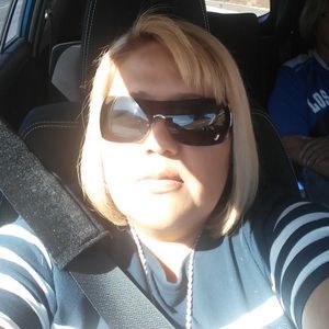 Meet your Posher, Noemi